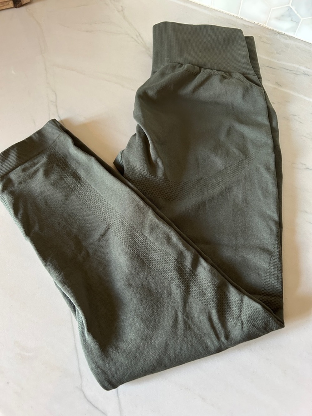 HALARA Olive Green High-Waist Leggings